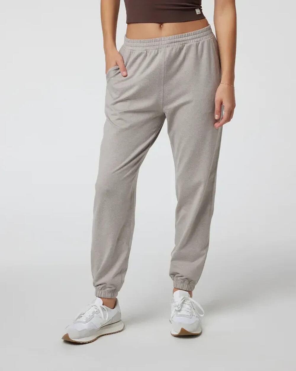 Vuori Boyfriend Joggers Womens M Stretch Elastic Y2K Sweatpants Gym A011113